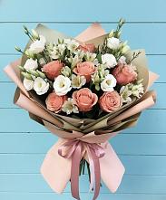 Букет цветов из:  Розы, Альстромерии и Лизиантусы #REPLACE_PRED# Мурашах