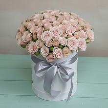 Цветочная композиция из Розы в шляпной коробке в Мурашах