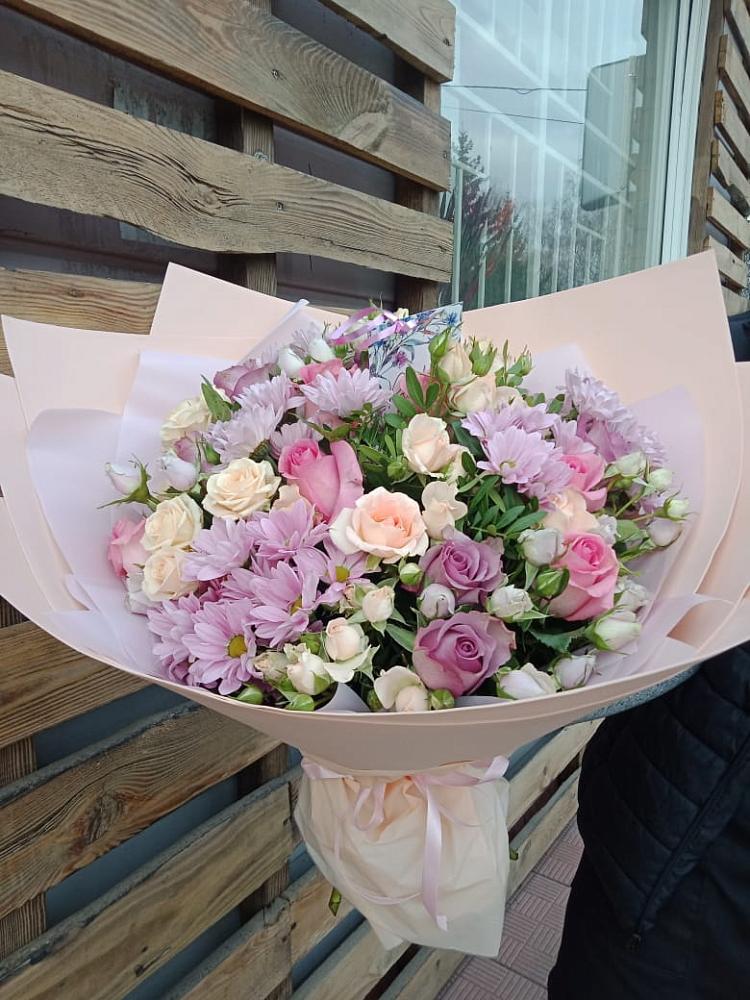 Букет цветов из: Розы и Хризантемы в Мурашах