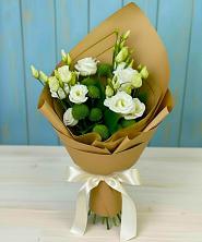 Букет цветов из:  Хризантемы и Лизиантусы в Мурашах