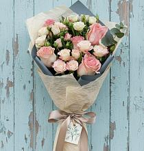 Букет цветов из:  Розы #REPLACE_PRED# Мурашах