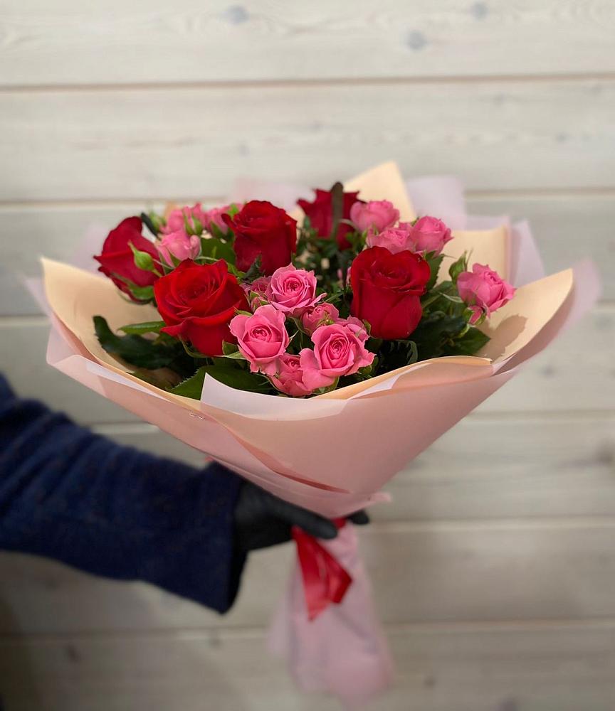 Букет цветов из: Розы в Мурашах
