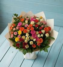 Букет Микс из разноцветных кустовых роз в Мурашах